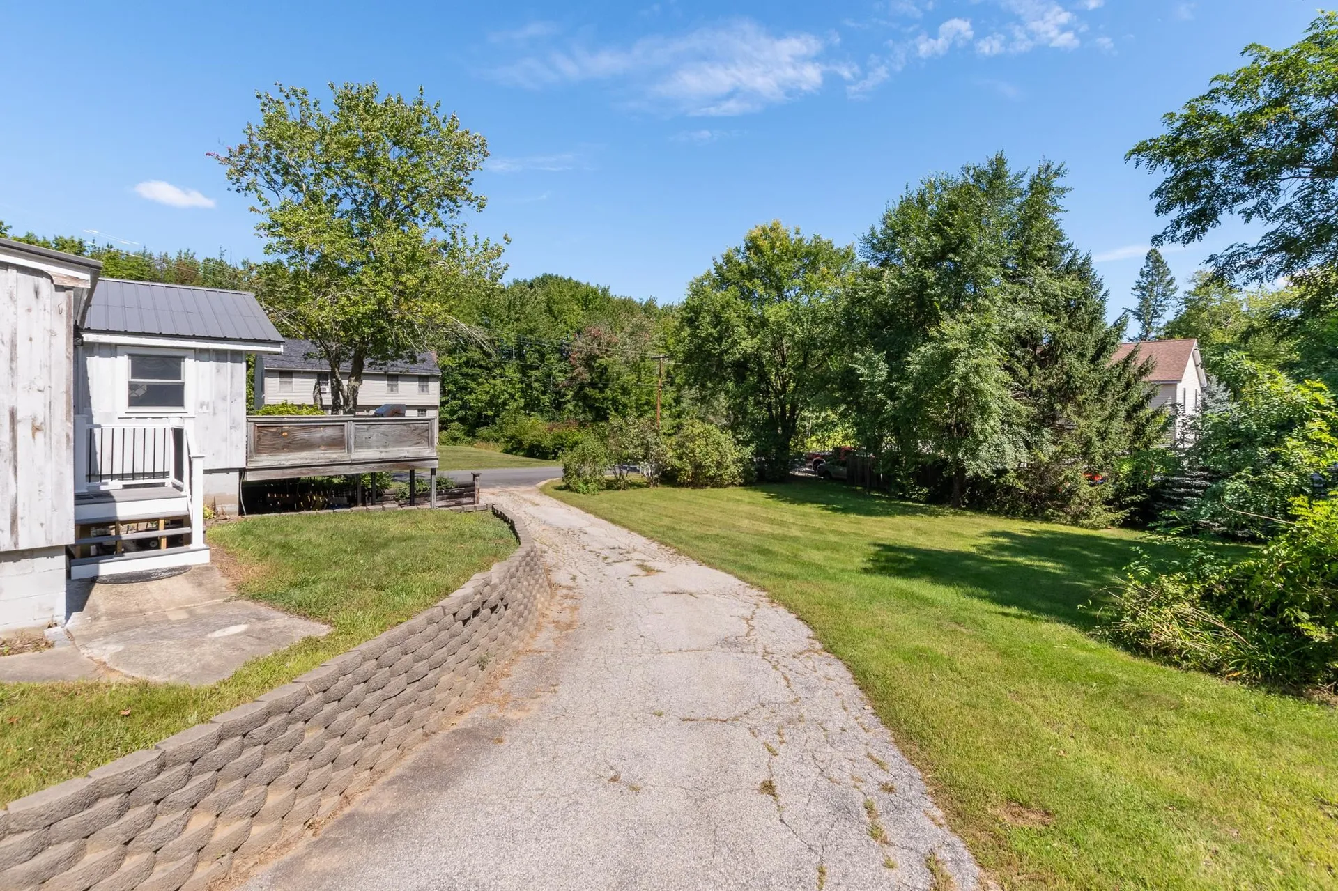 108 Railroad Avenue Epping NH 03042