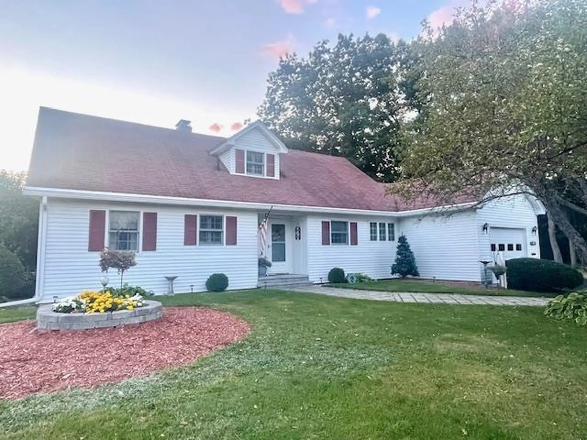 6 High Street Gorham NH 03581