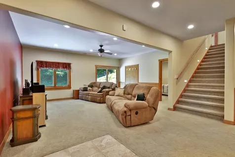 74 Country Crossing Ludlow VT 05149
