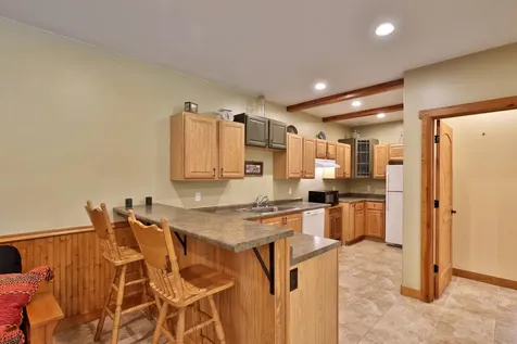 74 Country Crossing Ludlow VT 05149