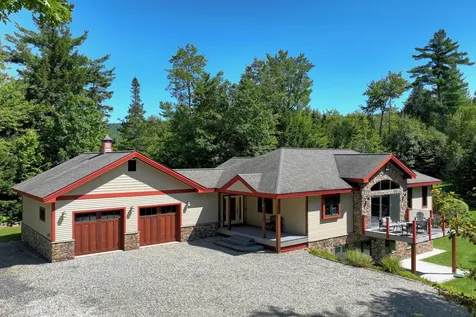 74 Country Crossing Ludlow VT 05149