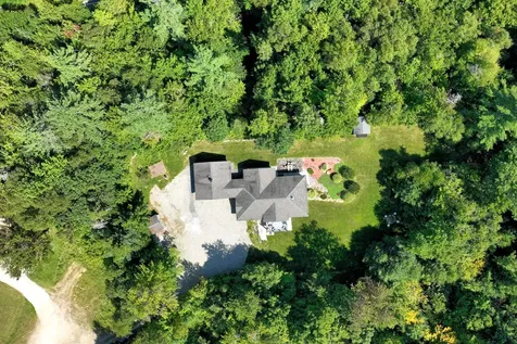 74 Country Crossing Ludlow VT 05149