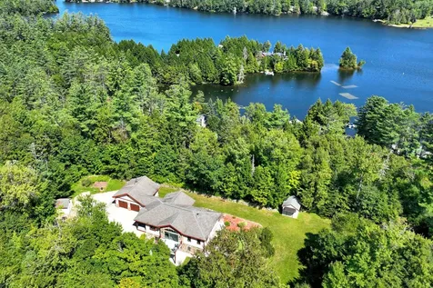 74 Country Crossing Ludlow VT 05149