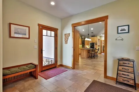 74 Country Crossing Ludlow VT 05149