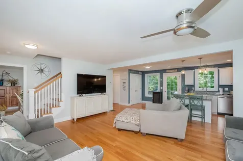 67 Pender Road Northwood NH 03261