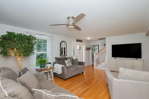 67 Pender Road Northwood NH 03261
