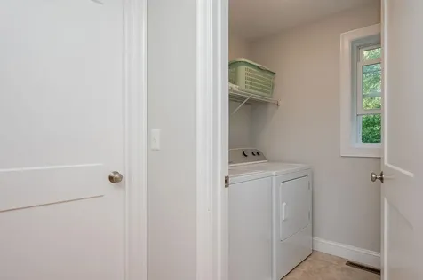 67 Pender Road Northwood NH 03261