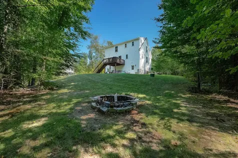 67 Pender Road Northwood NH 03261