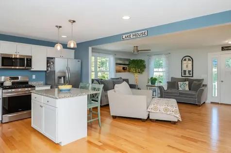 67 Pender Road Northwood NH 03261
