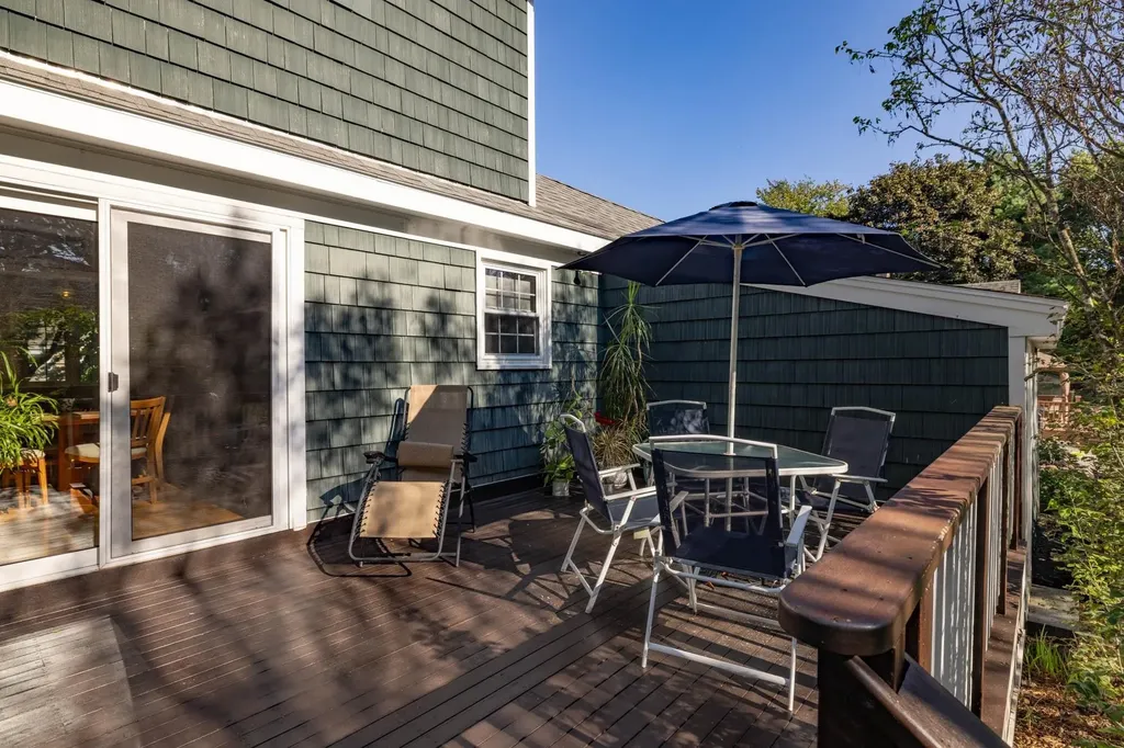 17 Hampshire Road Portsmouth NH 03801