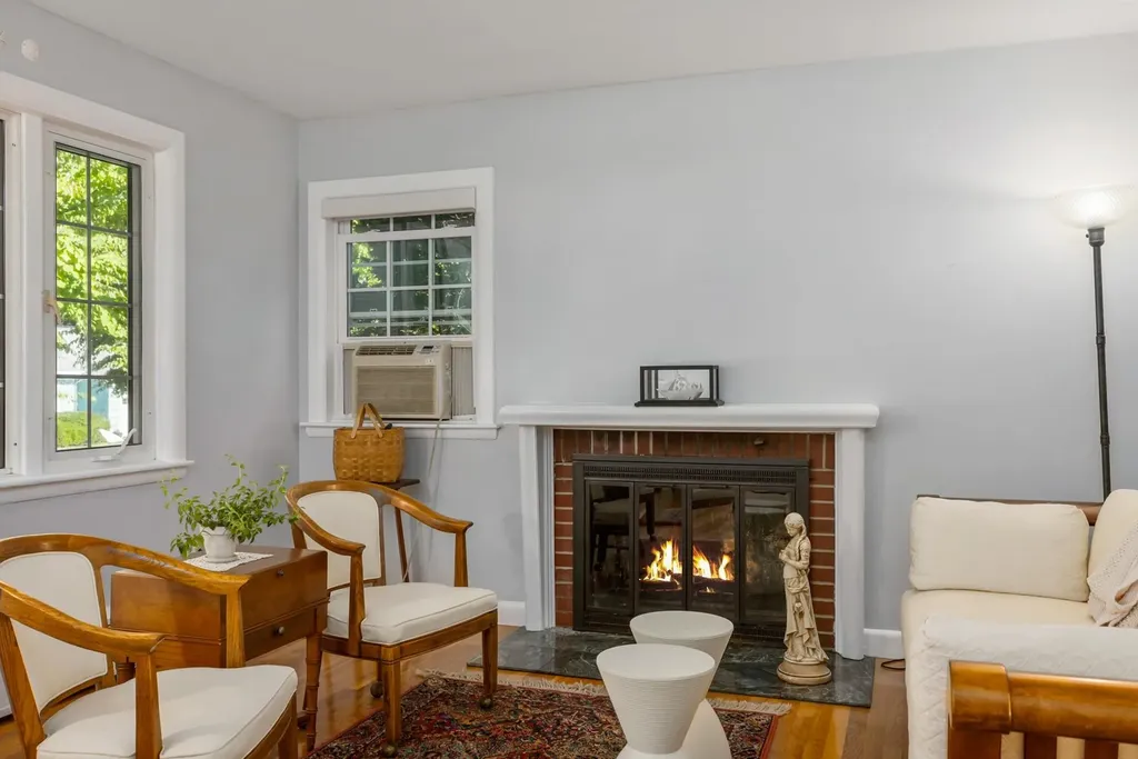 17 Hampshire Road Portsmouth NH 03801