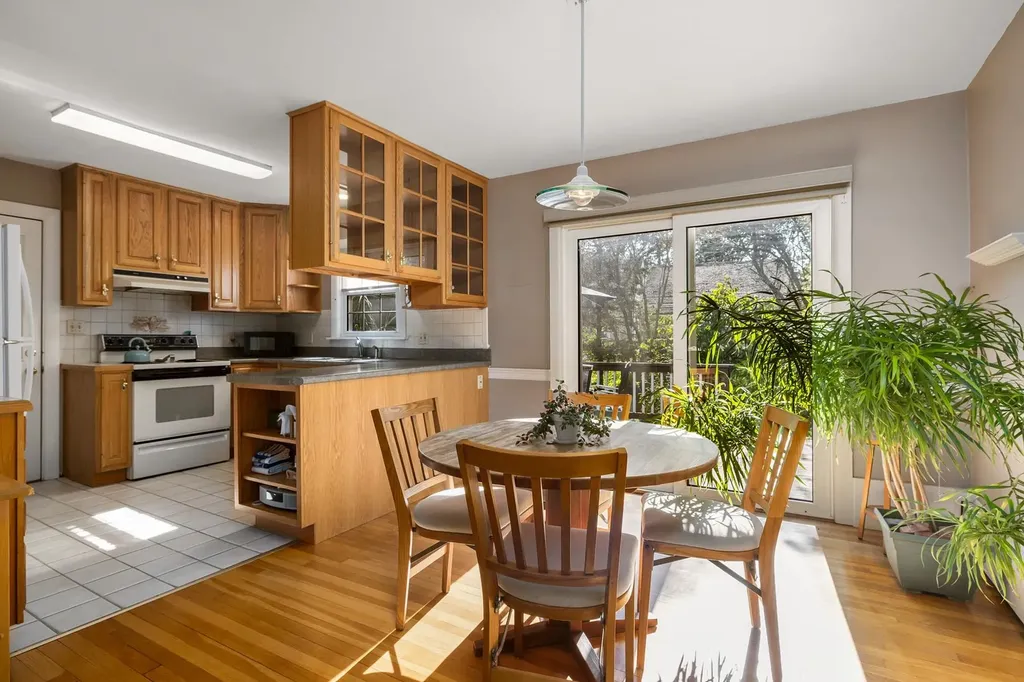 17 Hampshire Road Portsmouth NH 03801