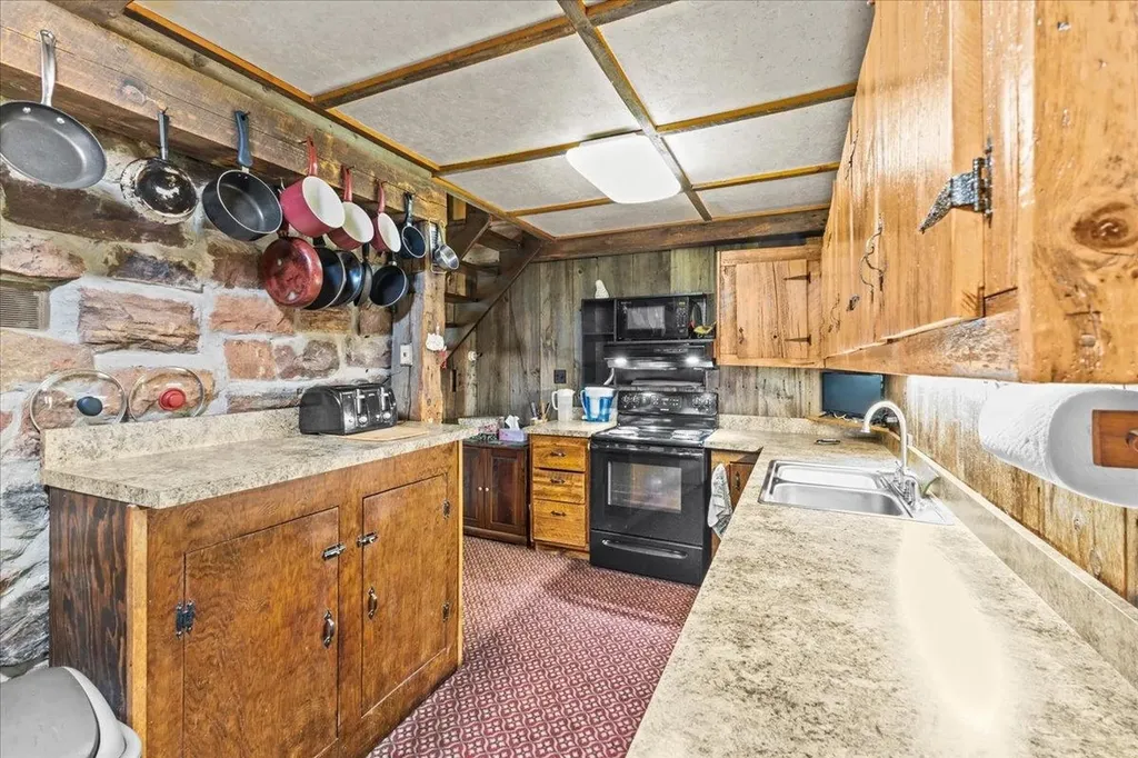 494 Jasper Mine Road Colchester VT 05446