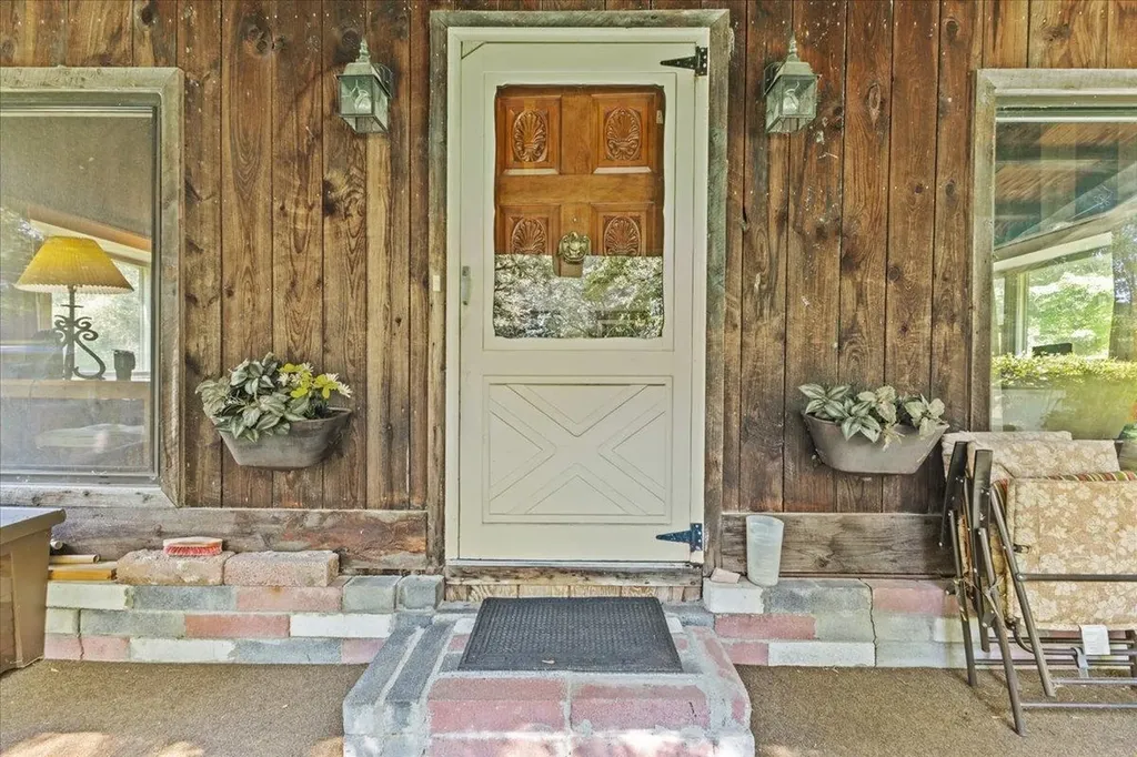 494 Jasper Mine Road Colchester VT 05446