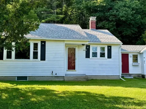 31 Flanders Street Enfield NH 03748