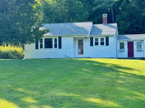 31 Flanders Street Enfield NH 03748