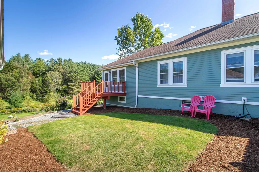 3537 Vt Route 100 Westfield VT 05874-7712