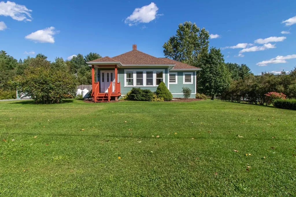 3537 Vt Route 100 Westfield VT 05874-7712