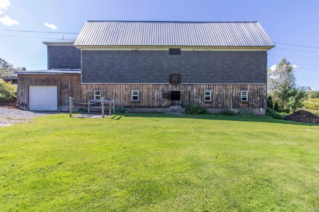 3537 Vt Route 100 Westfield VT 05874-7712