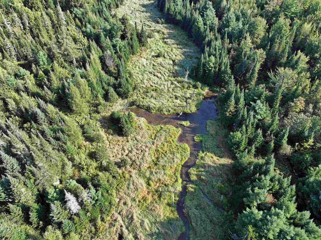 3537 Vt Route 100 Westfield VT 05874-7712