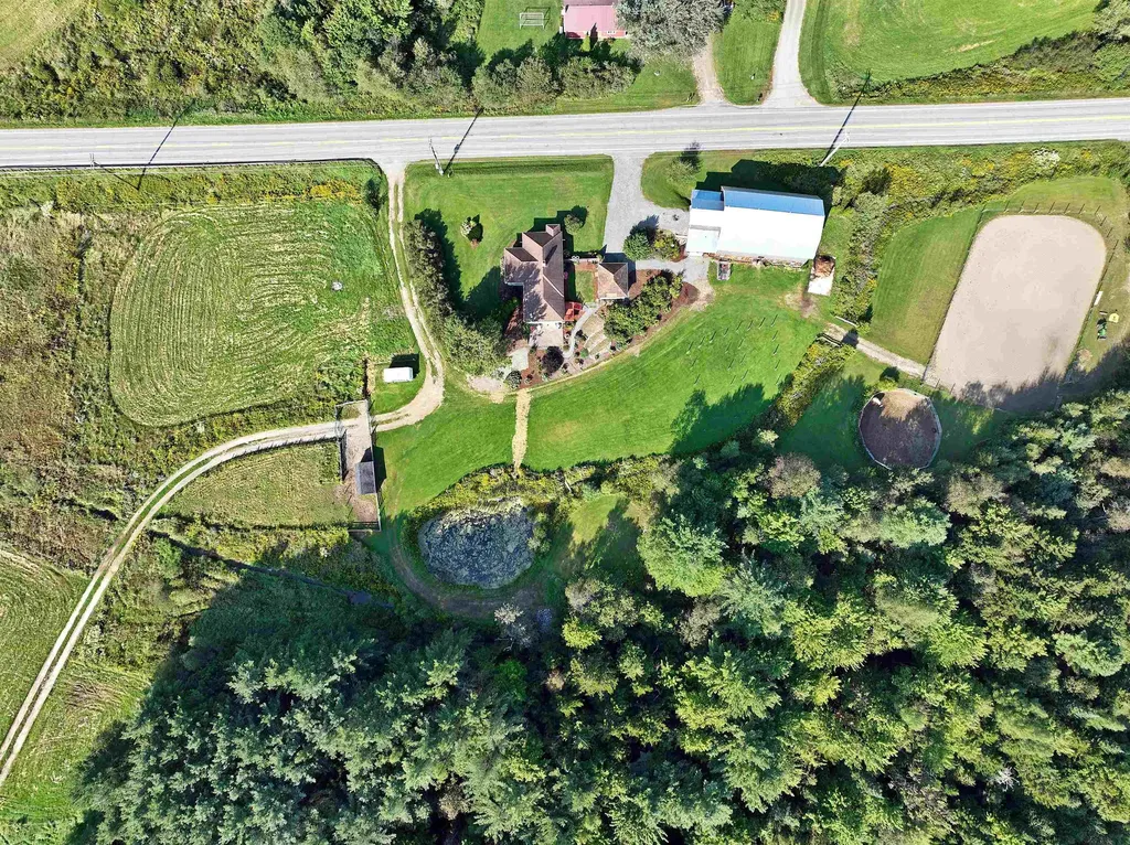 3537 Vt Route 100 Westfield VT 05874-7712