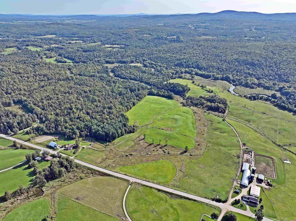 3537 Vt Route 100 Westfield VT 05874-7712