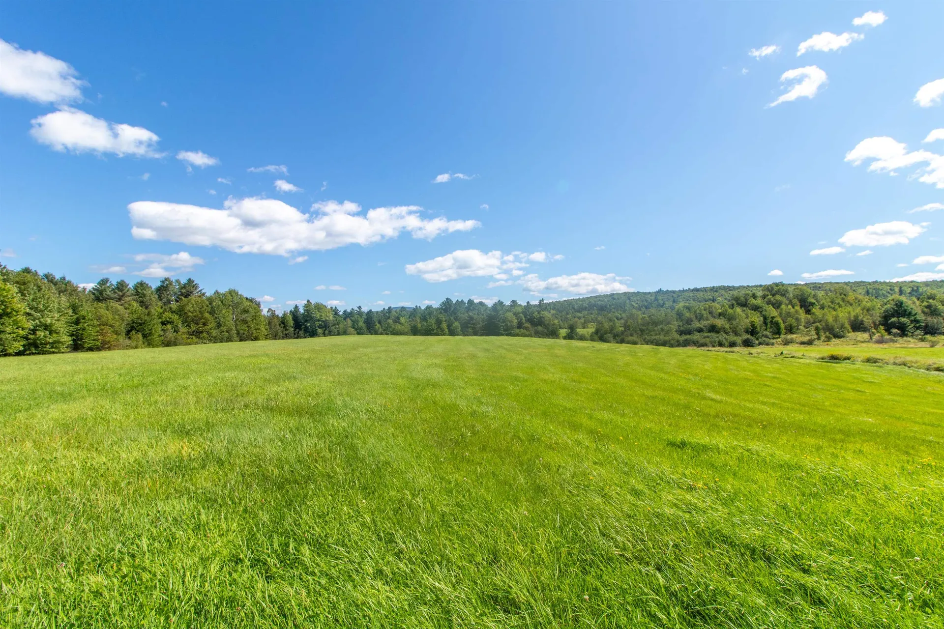 3537 Vt Route 100 Westfield VT 05874-7712