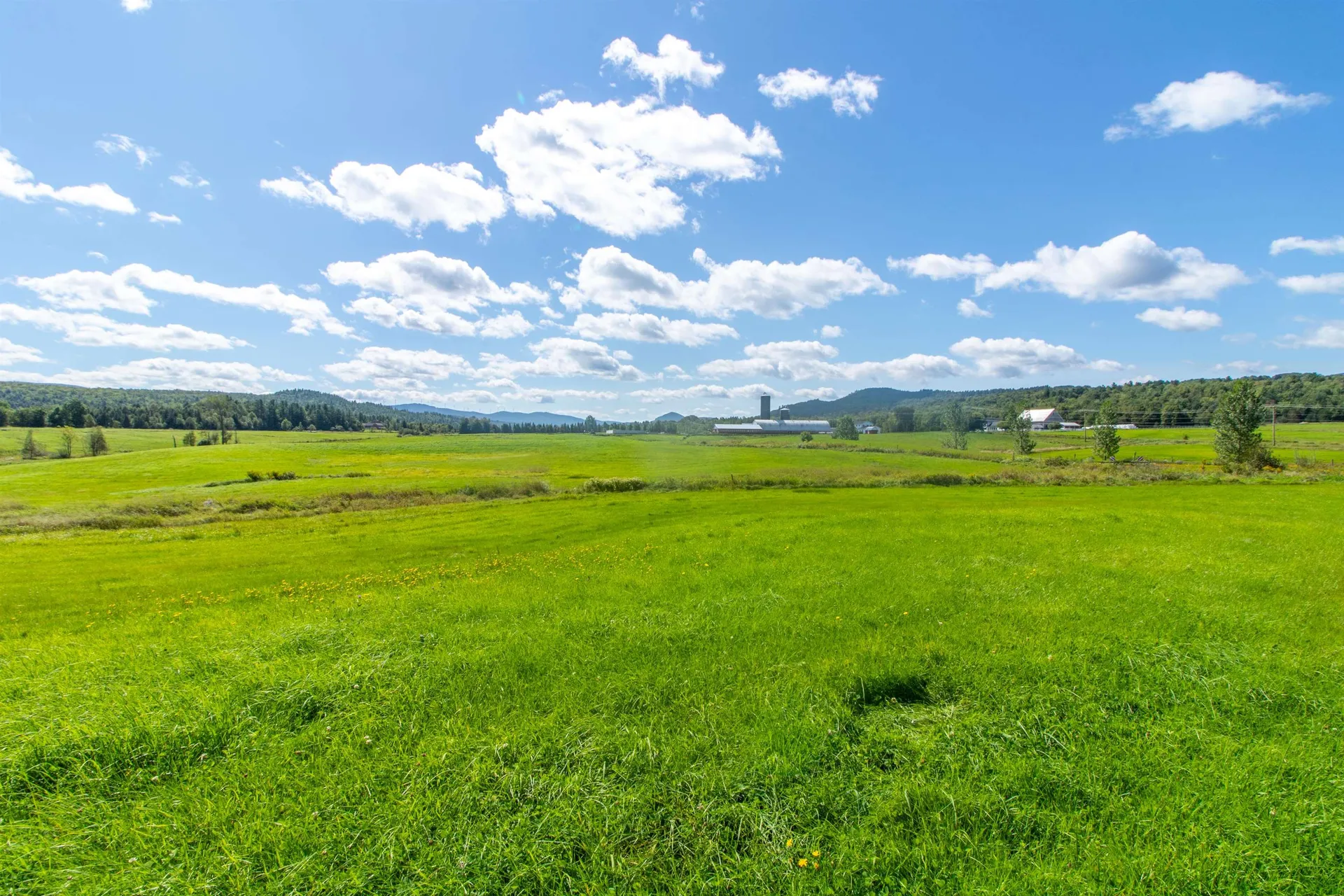 3537 Vt Route 100 Westfield VT 05874-7712