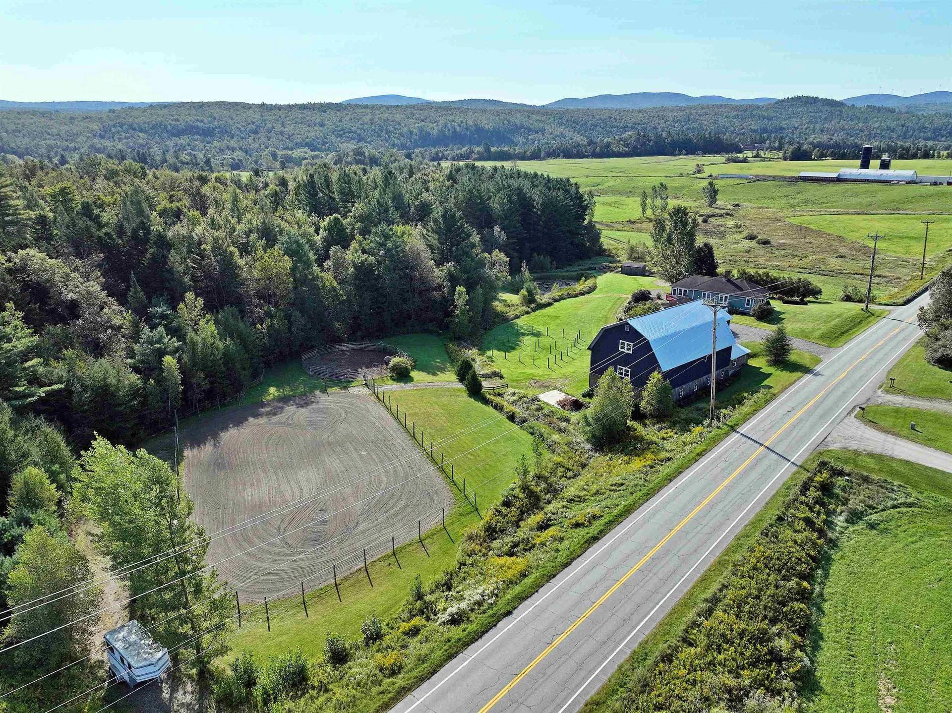 3537 Vt Route 100 Westfield VT 05874-7712