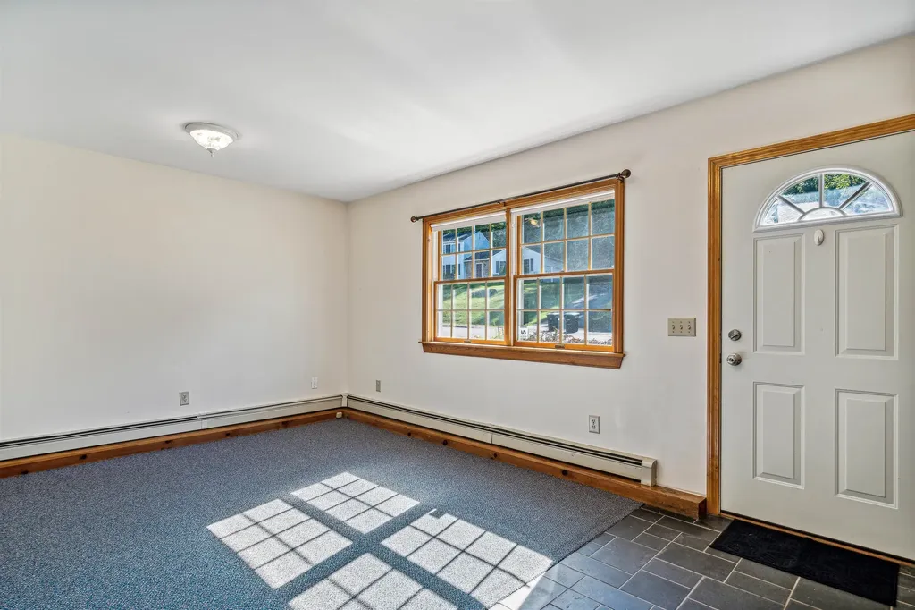 86 Buckingham Place Lebanon NH 03766