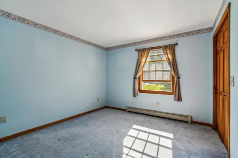 86 Buckingham Place Lebanon NH 03766