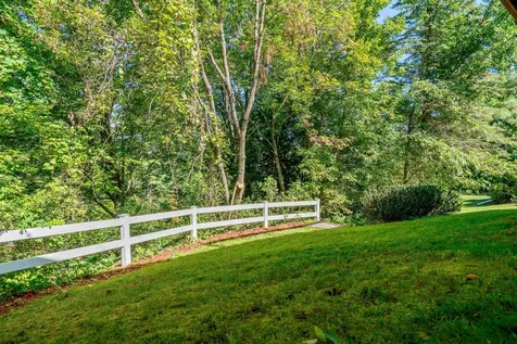 86 Buckingham Place Lebanon NH 03766