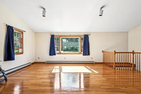 86 Buckingham Place Lebanon NH 03766