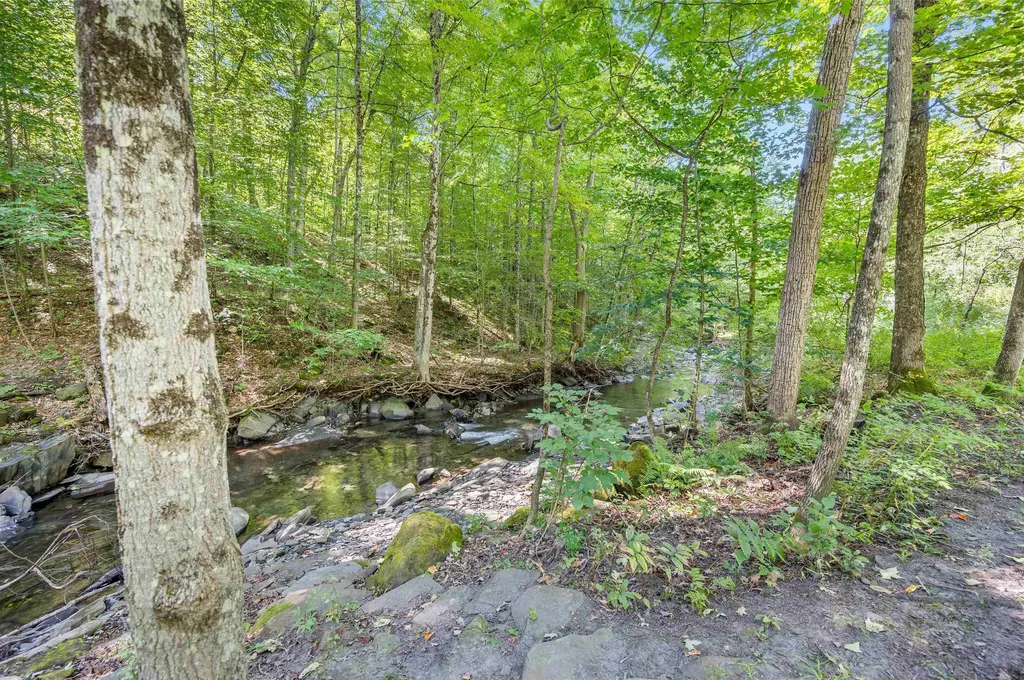 500 Old Mill Hill Northfield VT 05663