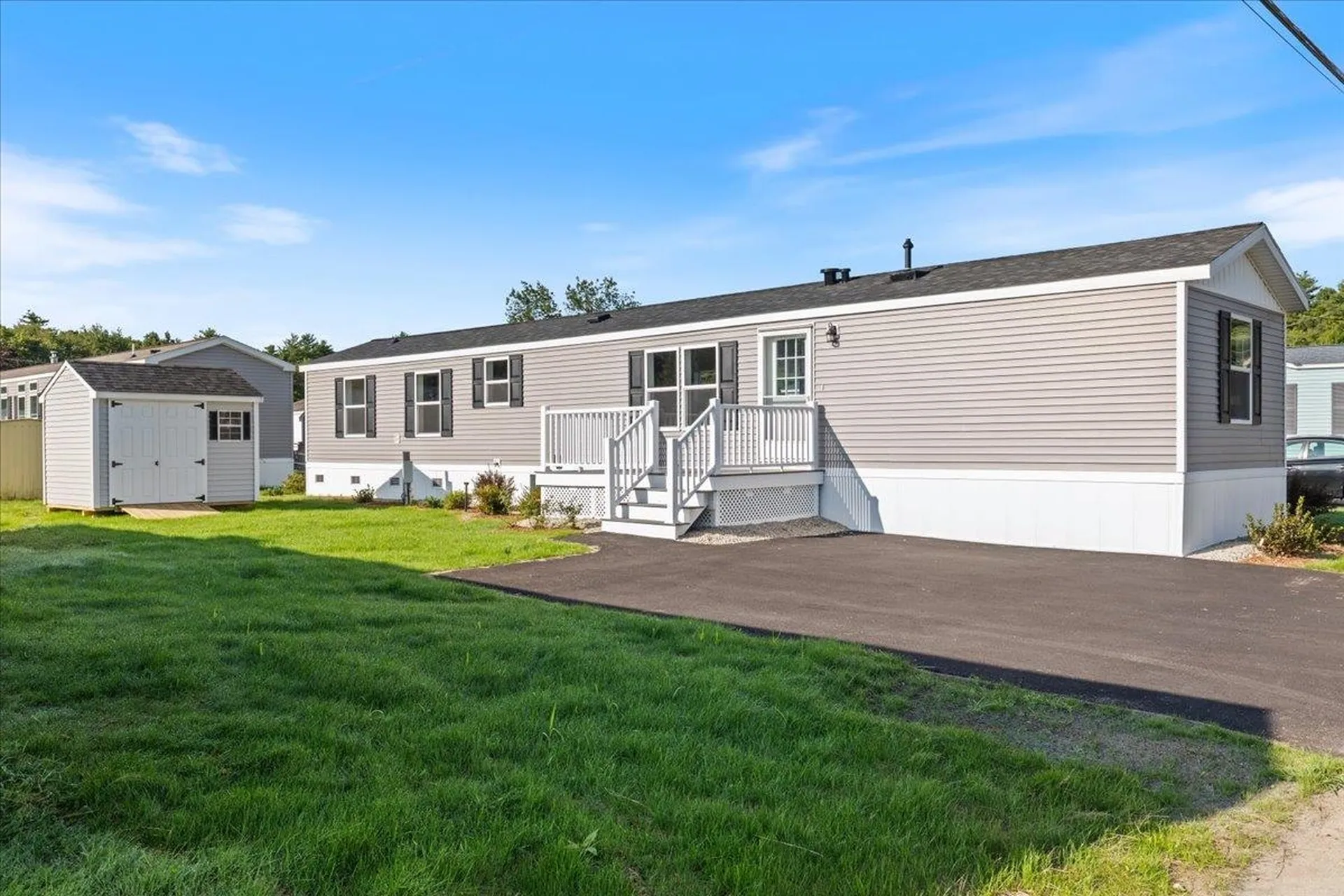 43 Bell Drive Salem NH 03079