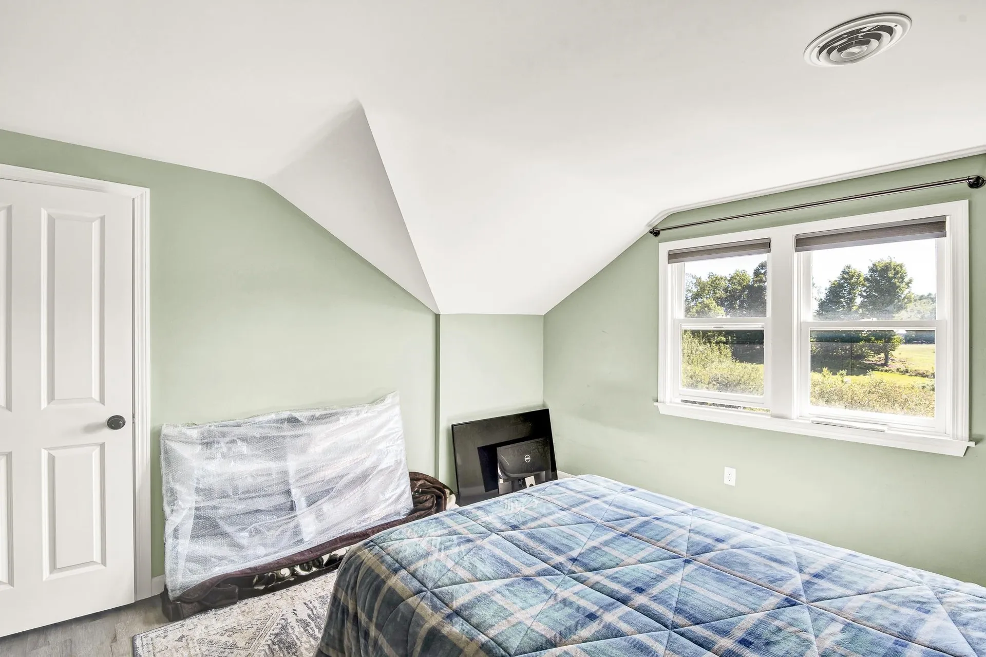 22 Dustin Homestead Rochester NH 03867