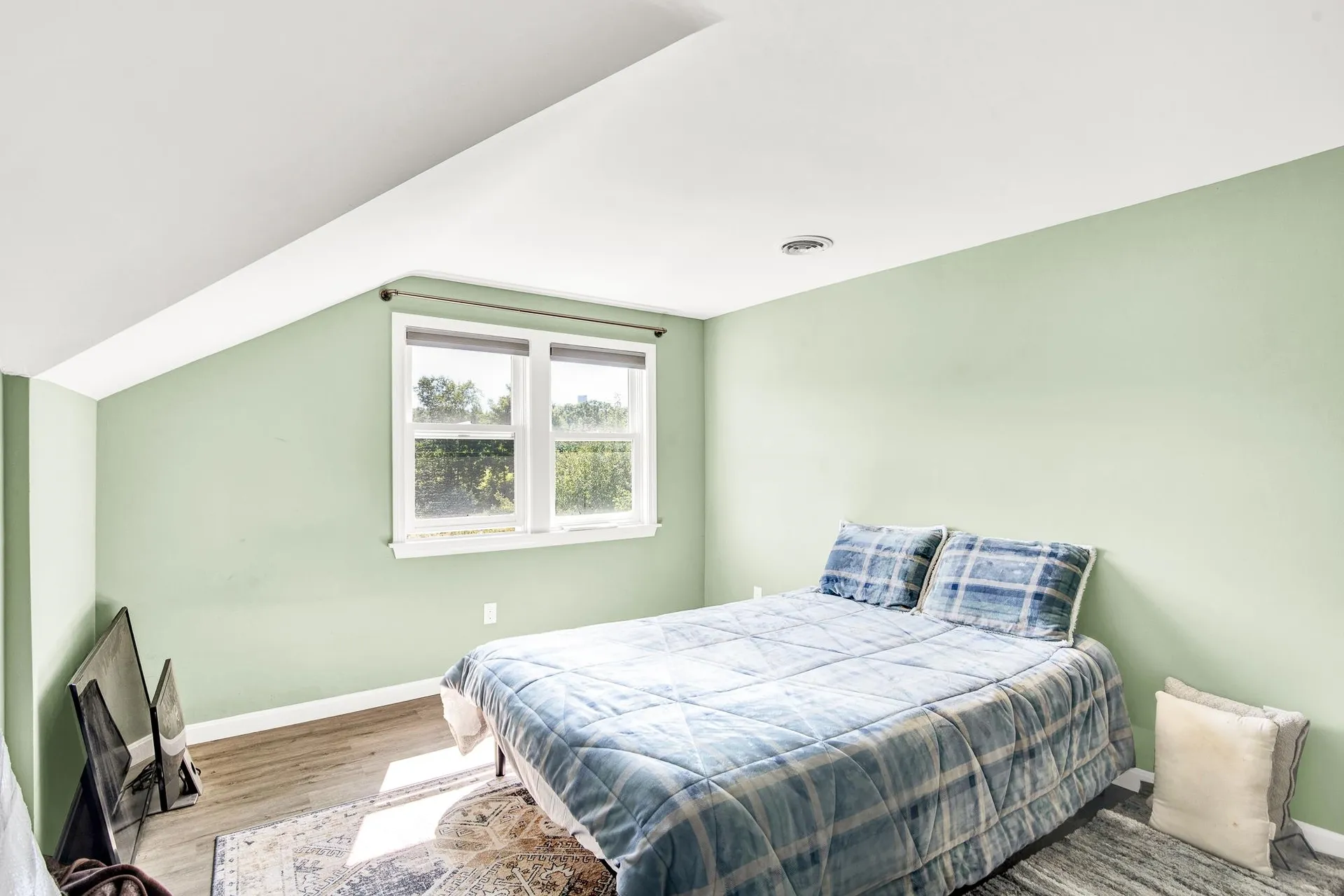 22 Dustin Homestead Rochester NH 03867