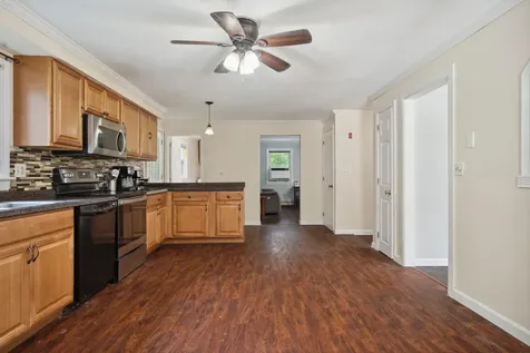 70 Comstock Drive Milford NH 03055