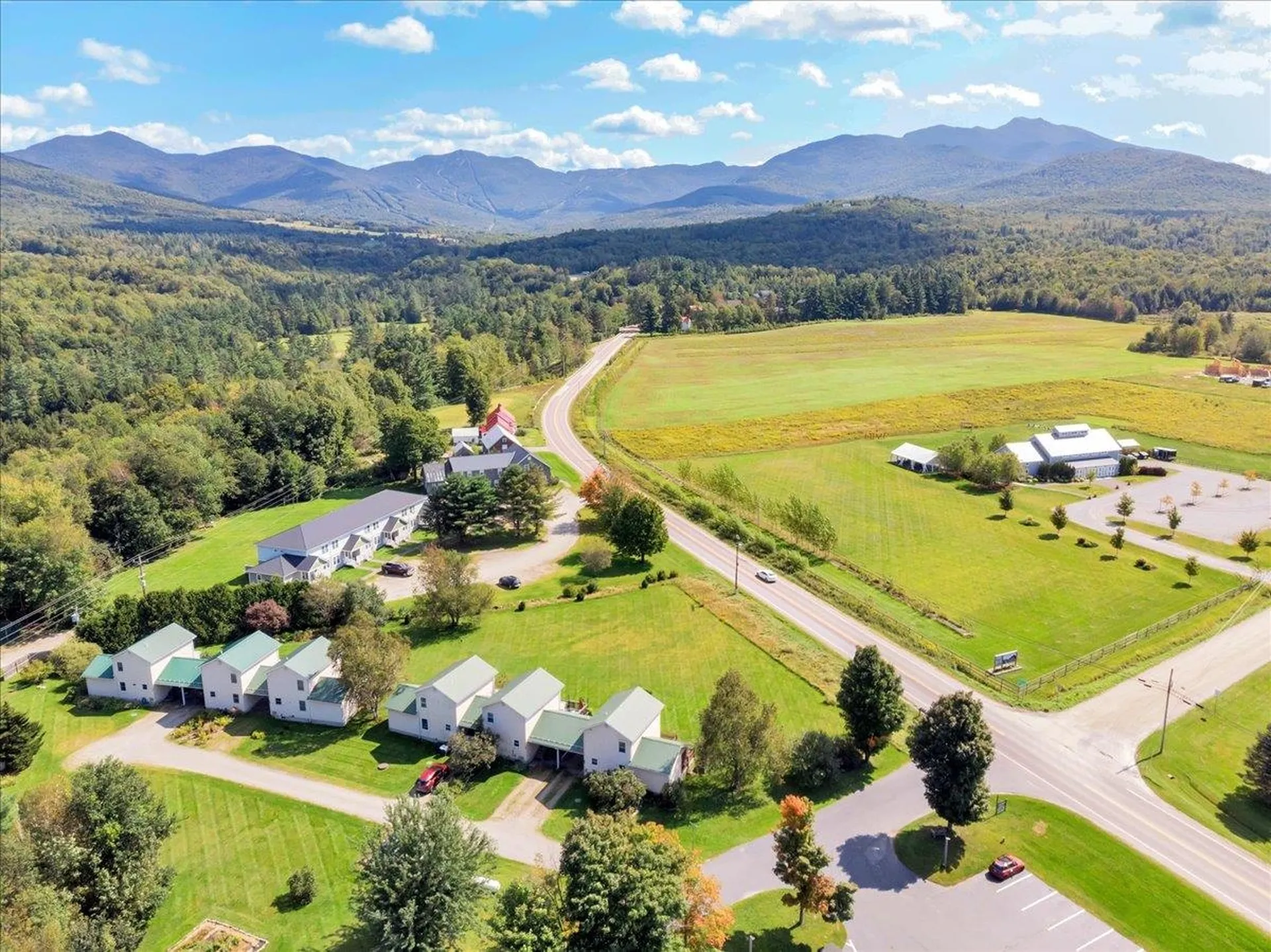 8 Morgan Meadows Way Cambridge VT 05464-5402