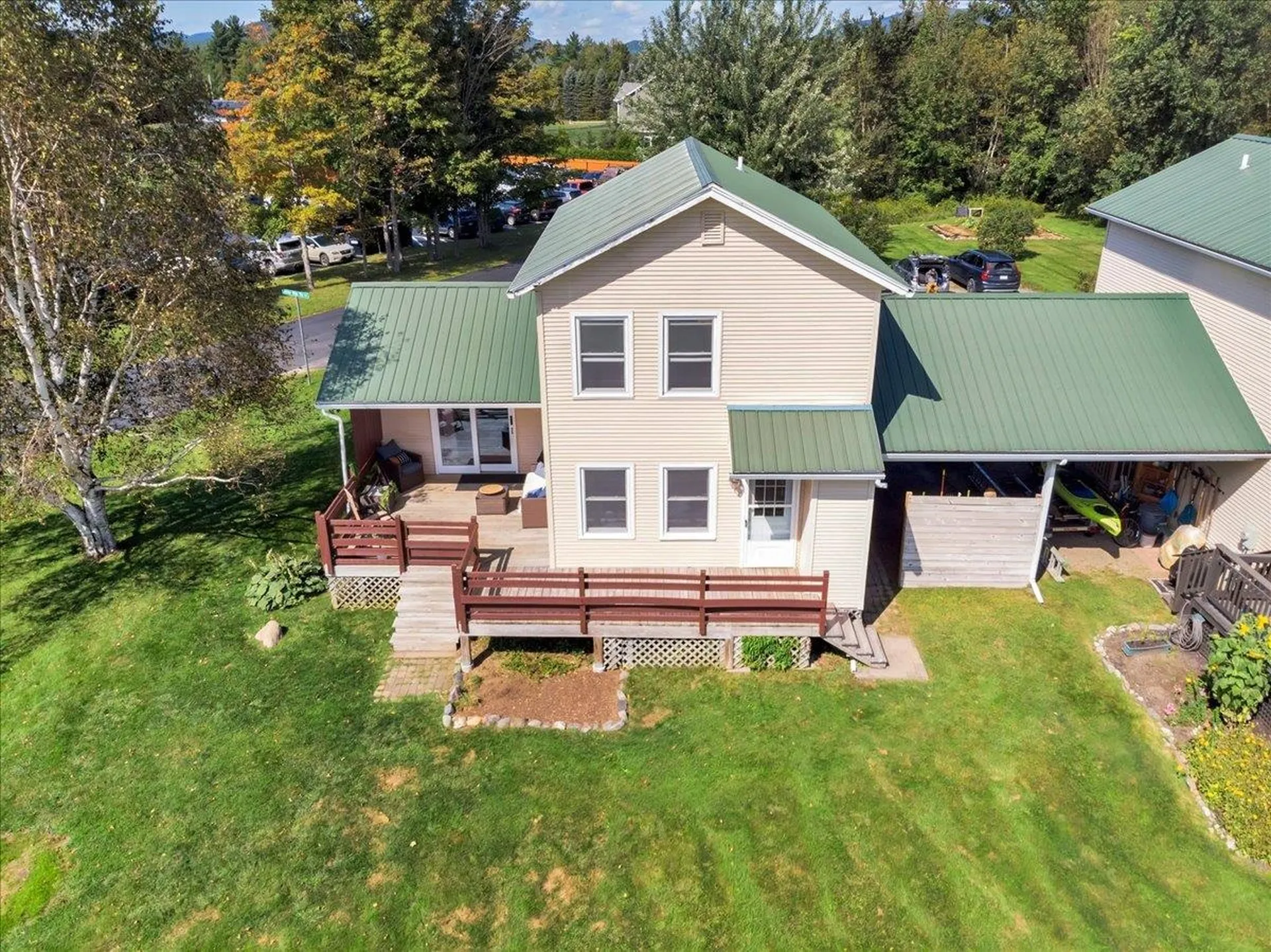 8 Morgan Meadows Way Cambridge VT 05464-5402