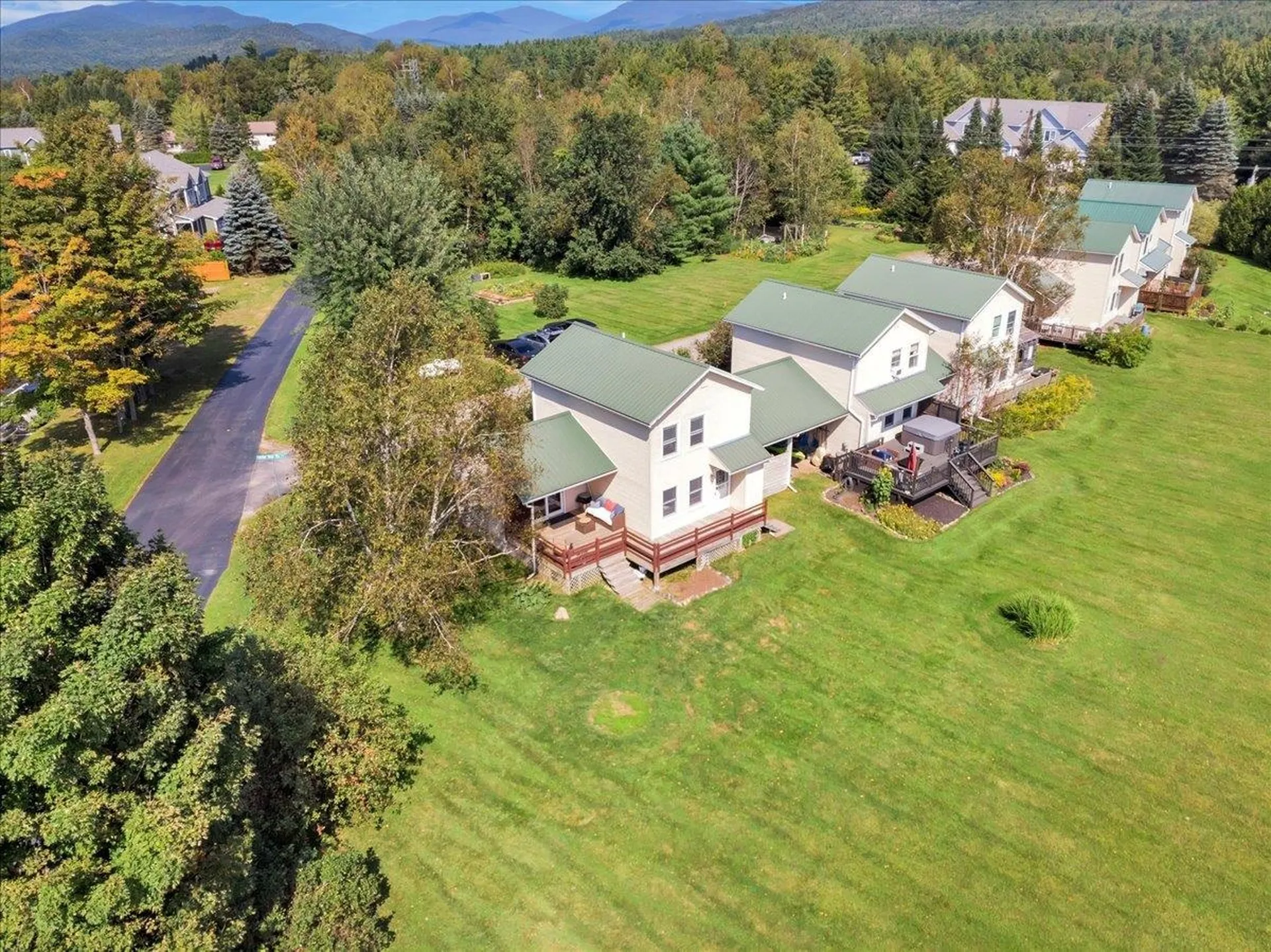 8 Morgan Meadows Way Cambridge VT 05464-5402