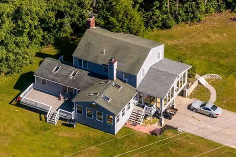 21 Garrison Lane Madbury NH 03823