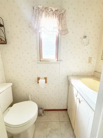 33 Roland Lane Barton VT 05822