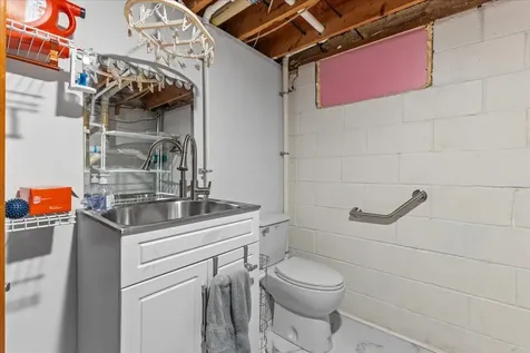 56 Gentes Road Essex VT 05452