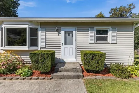 56 Gentes Road Essex VT 05452