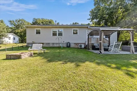 56 Gentes Road Essex VT 05452