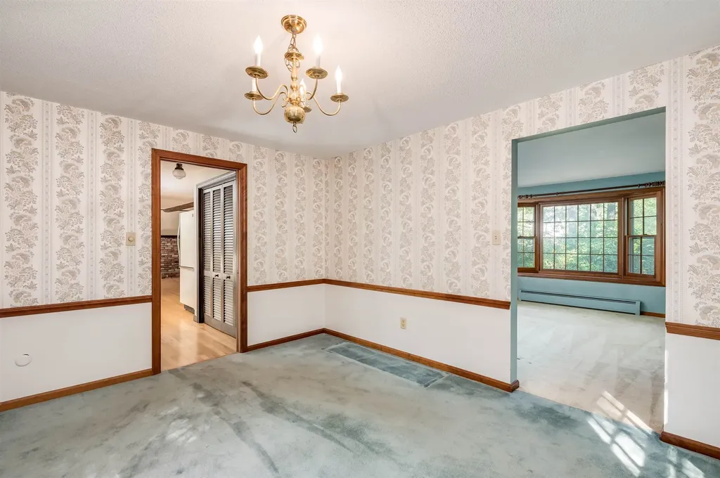 8 Gerrish Drive Durham NH 03824