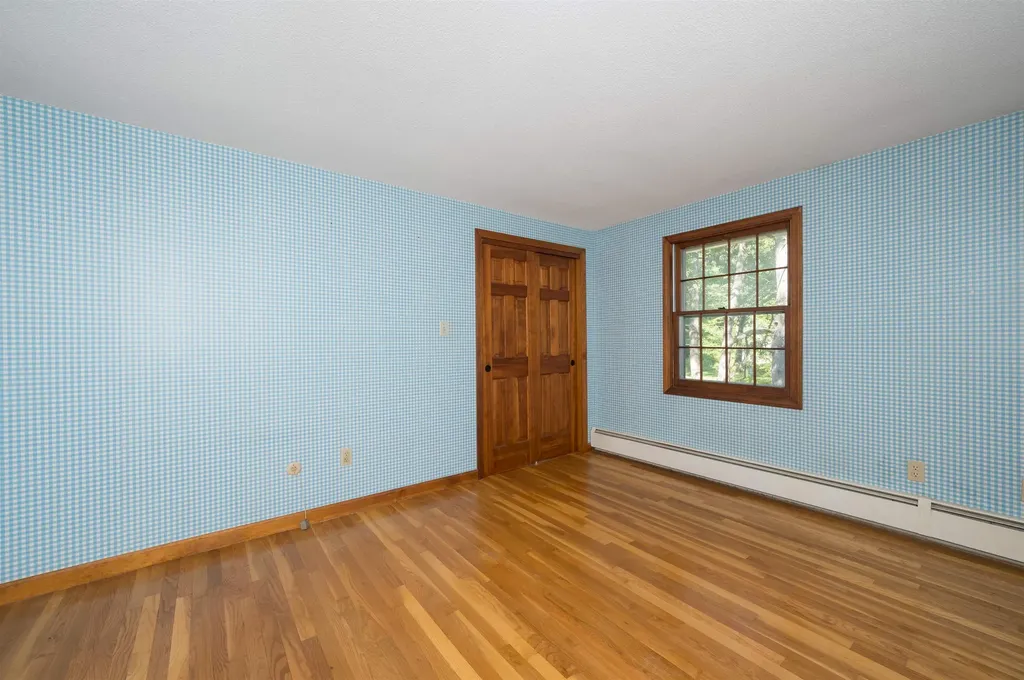 8 Gerrish Drive Durham NH 03824