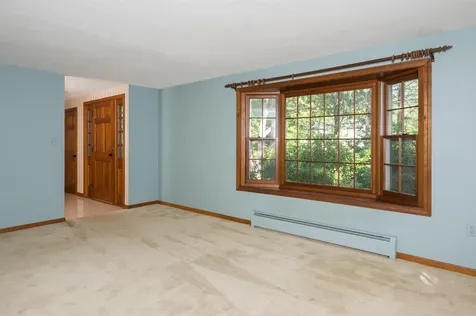 8 Gerrish Drive Durham NH 03824