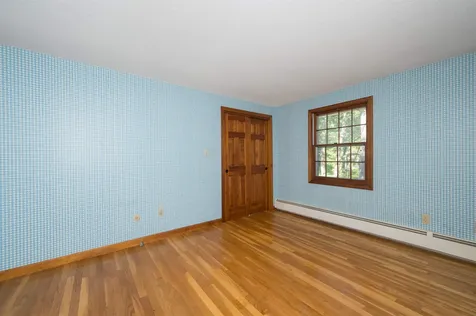 8 Gerrish Drive Durham NH 03824